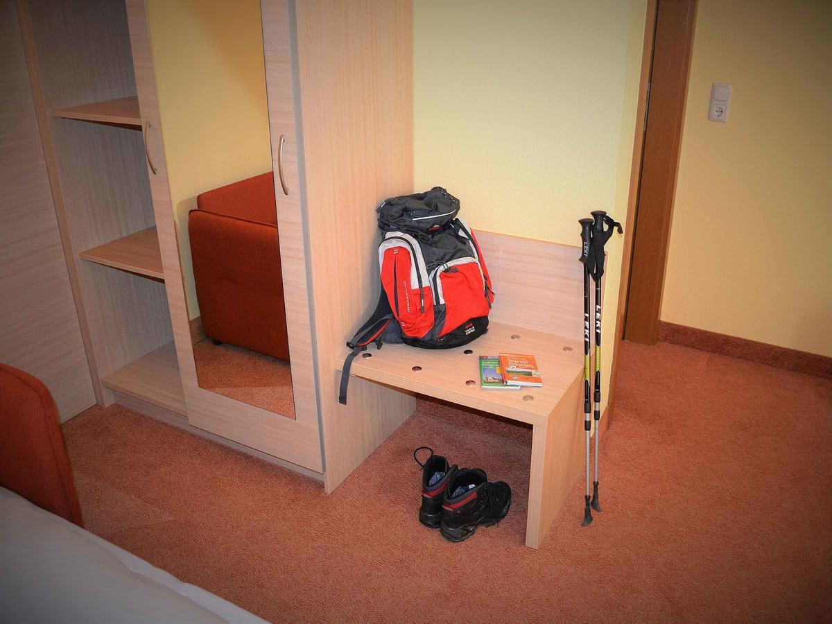 Hotel-Gasthof Rotes Ross Markt Einersheim Екстериор снимка