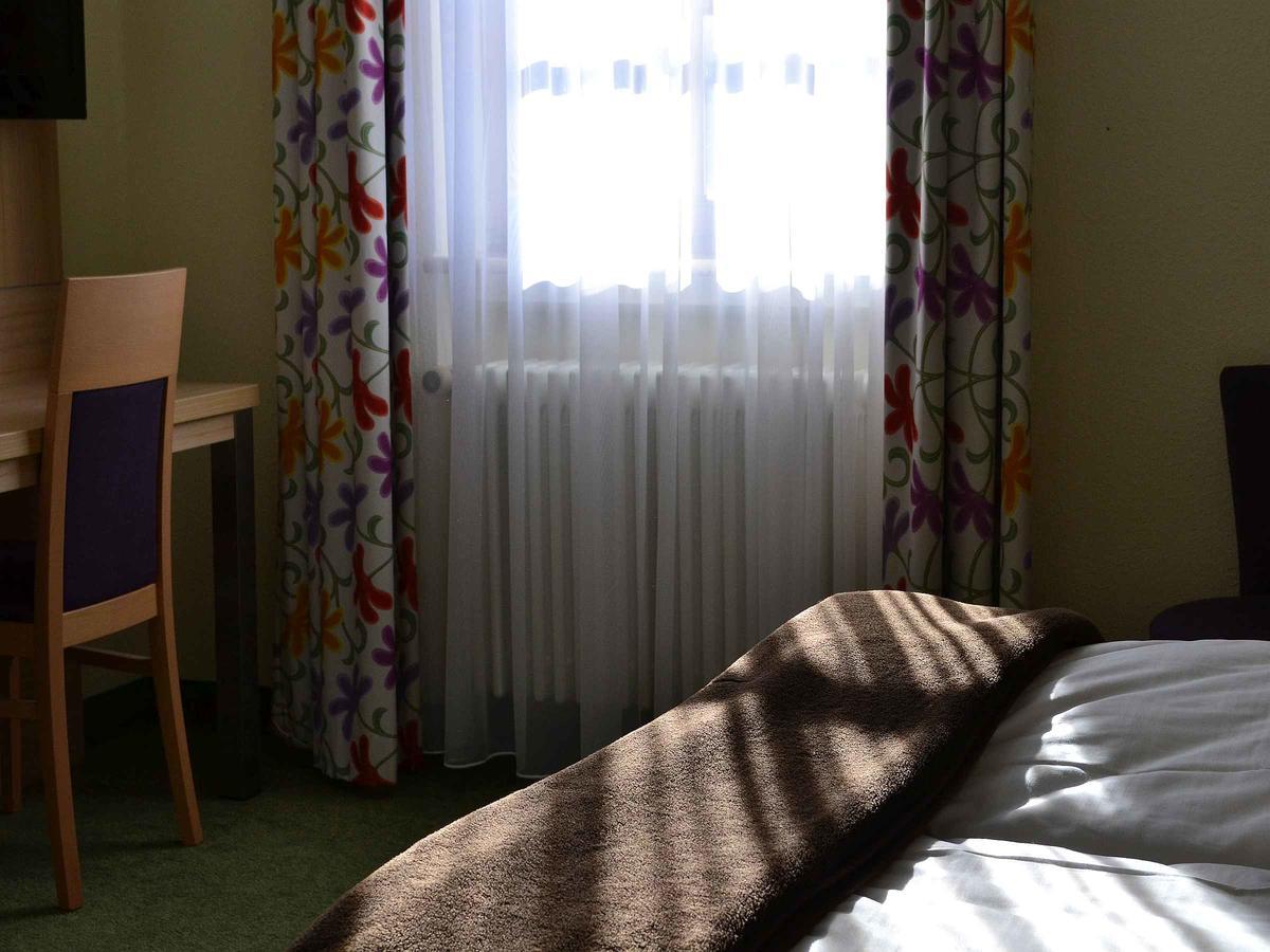Hotel-Gasthof Rotes Ross Markt Einersheim Екстериор снимка