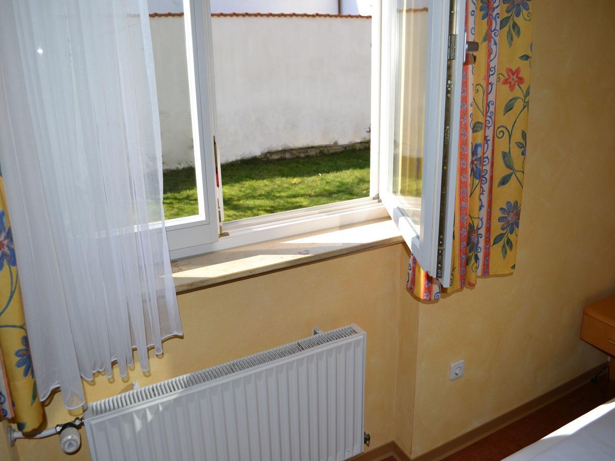 Hotel-Gasthof Rotes Ross Markt Einersheim Екстериор снимка