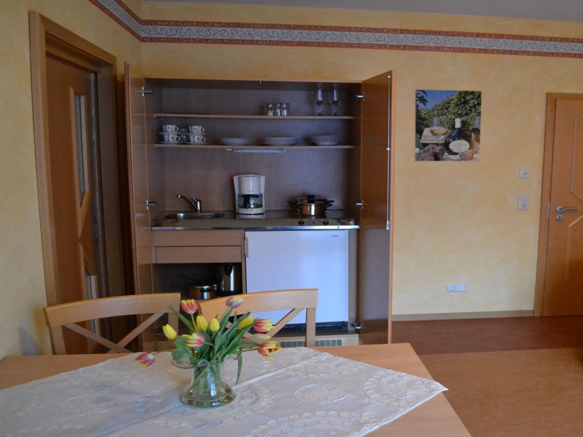 Hotel-Gasthof Rotes Ross Markt Einersheim Екстериор снимка