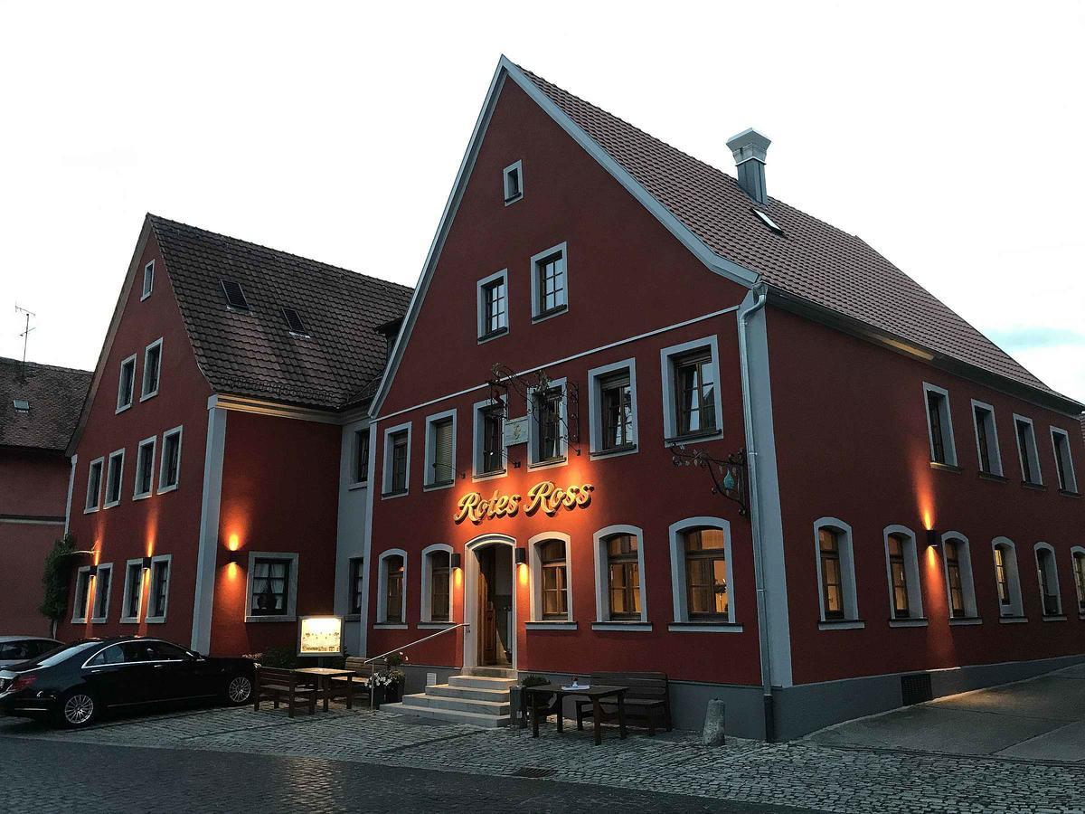 Hotel-Gasthof Rotes Ross Markt Einersheim Екстериор снимка